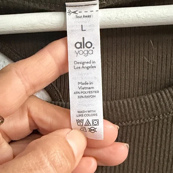 Alo Yoga  Olive Cut-Out Long Sleeve Top - Picture 3 of 5